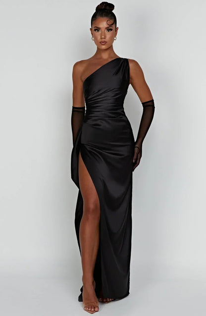 Robe de soirée satinée élégante