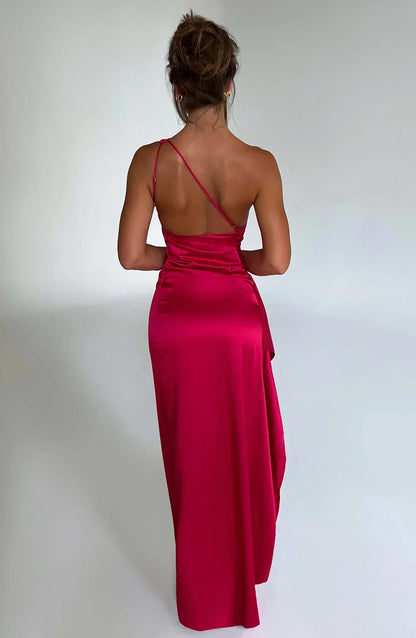 Robe de soirée satinée élégante